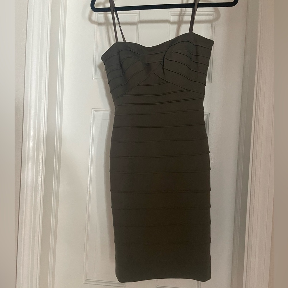 BCBGMAXAZIRA GREEN MINI